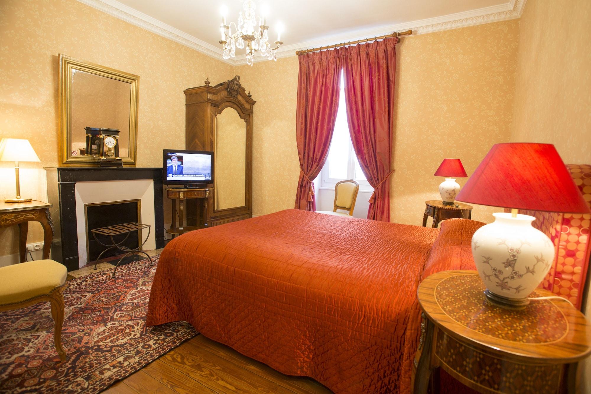 Hotel La Villa Fleurie Бон Екстер'єр фото