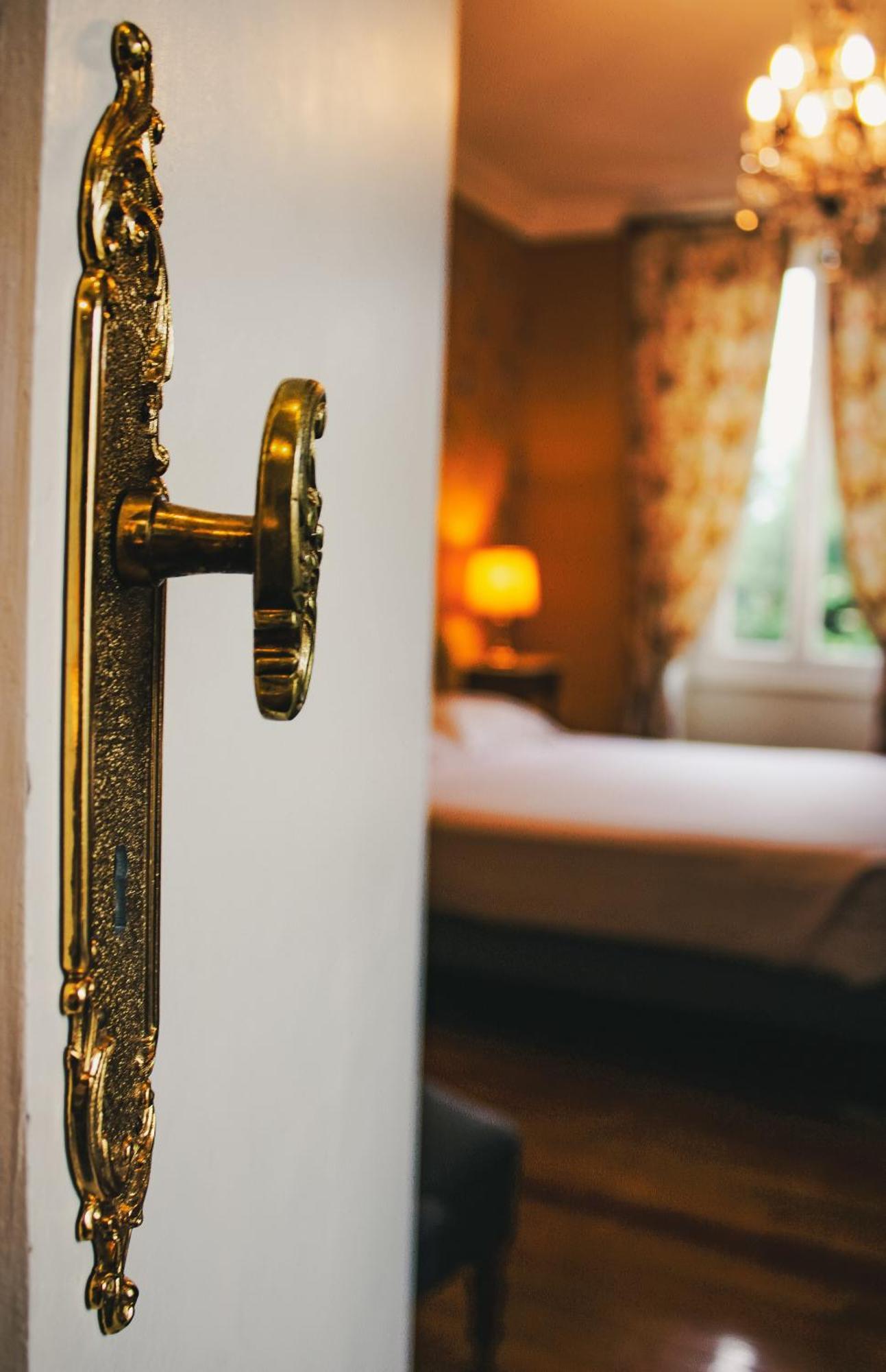 Hotel La Villa Fleurie Бон Екстер'єр фото