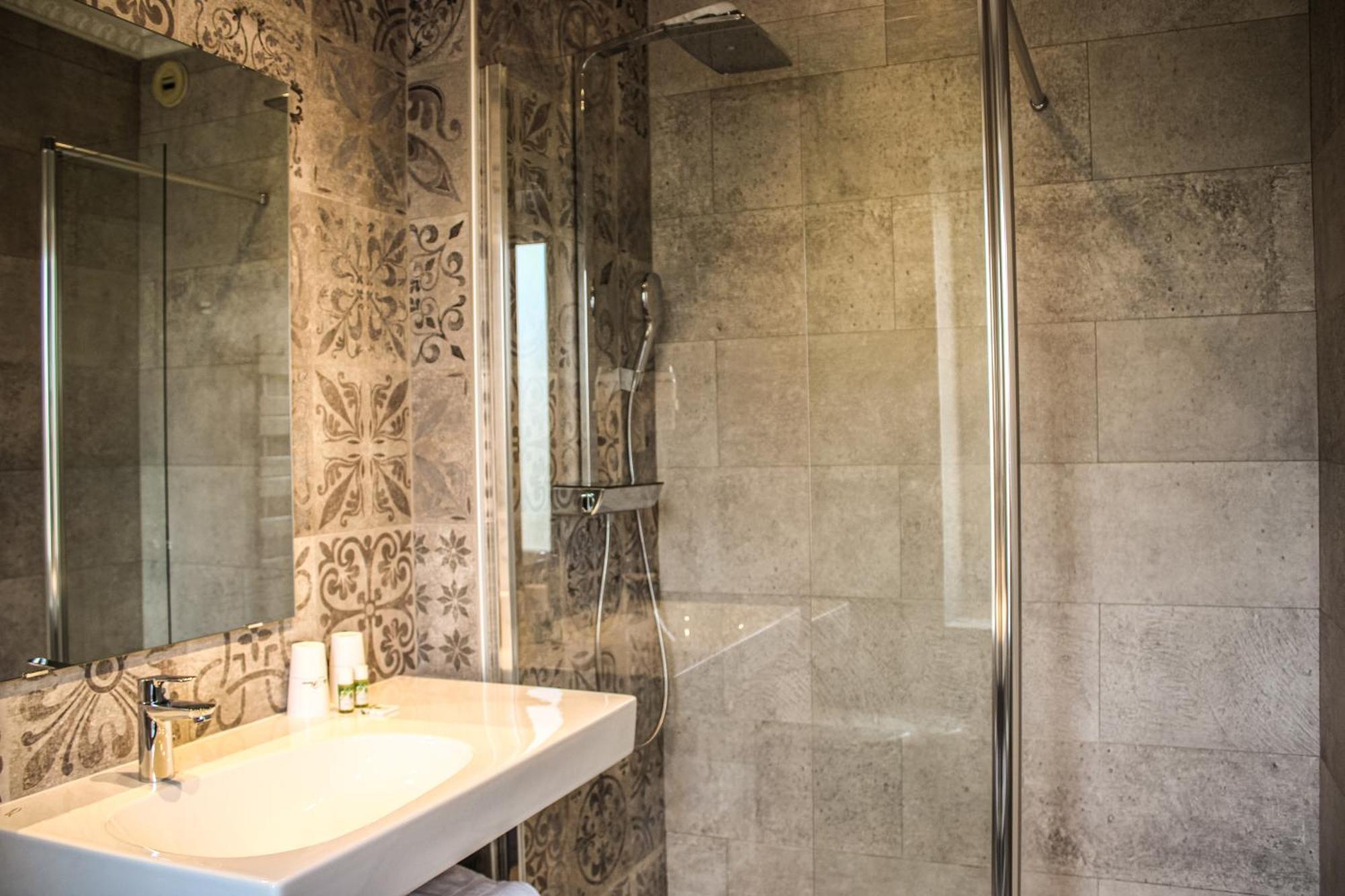 Hotel La Villa Fleurie Бон Екстер'єр фото