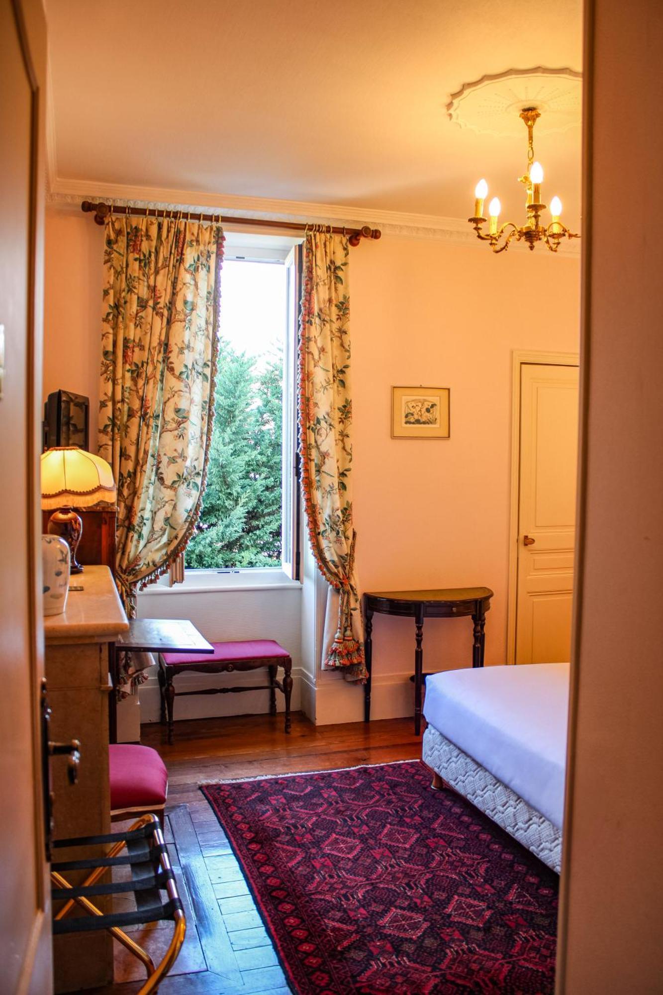 Hotel La Villa Fleurie Бон Екстер'єр фото