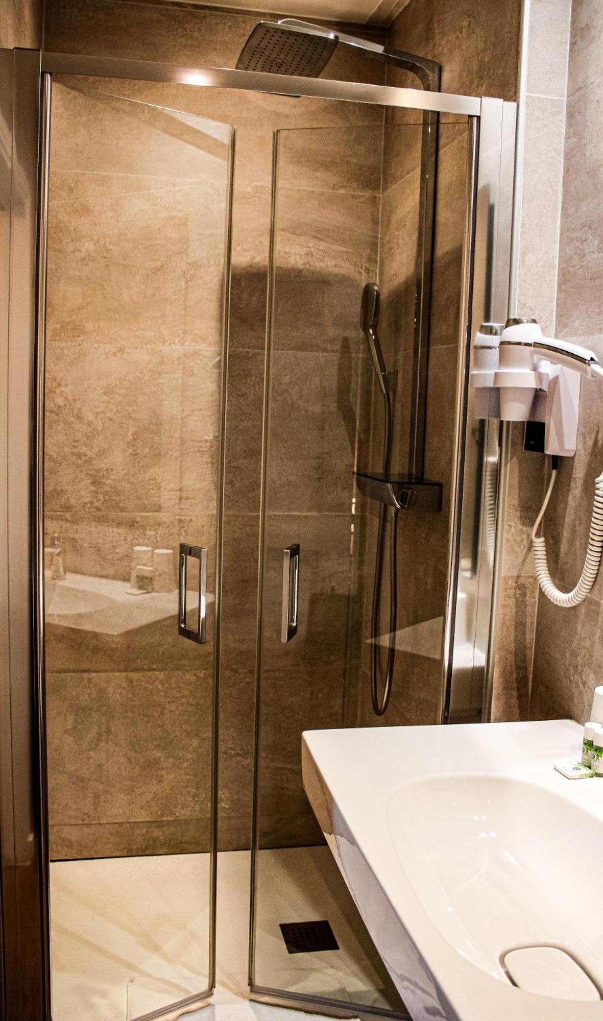 Hotel La Villa Fleurie Бон Екстер'єр фото